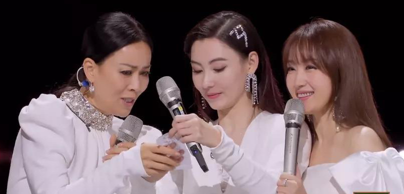 容祖儿自曝那英请客没带钱,发微信叫张柏芝来结账,理由笑翻全场