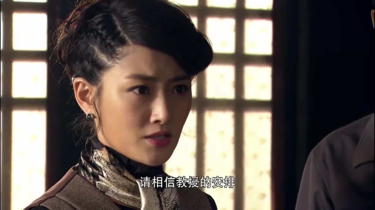 夺宝传奇邵教授这是要干什么把佛宝藏到墙里