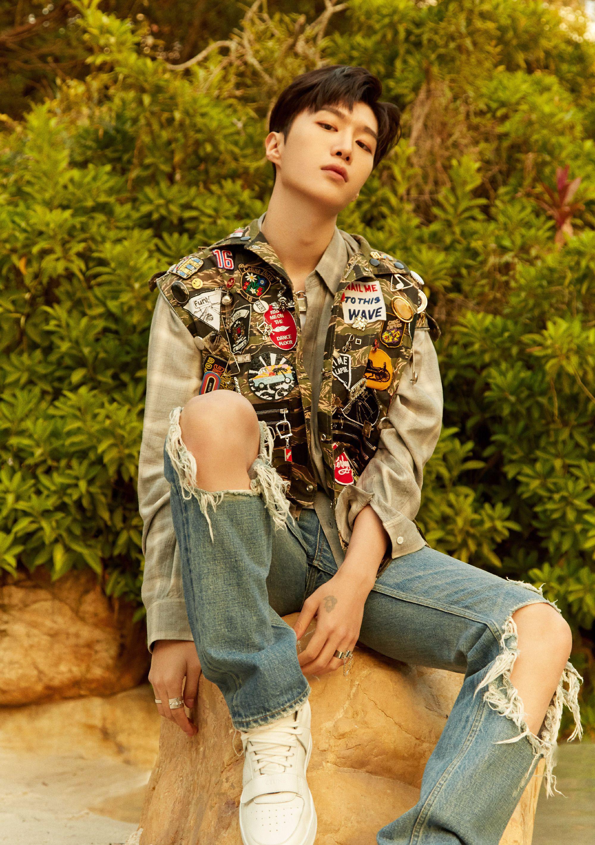 范丞丞程潇《灵域》定档,古装仙侠风海报气势足,养眼组合受期待