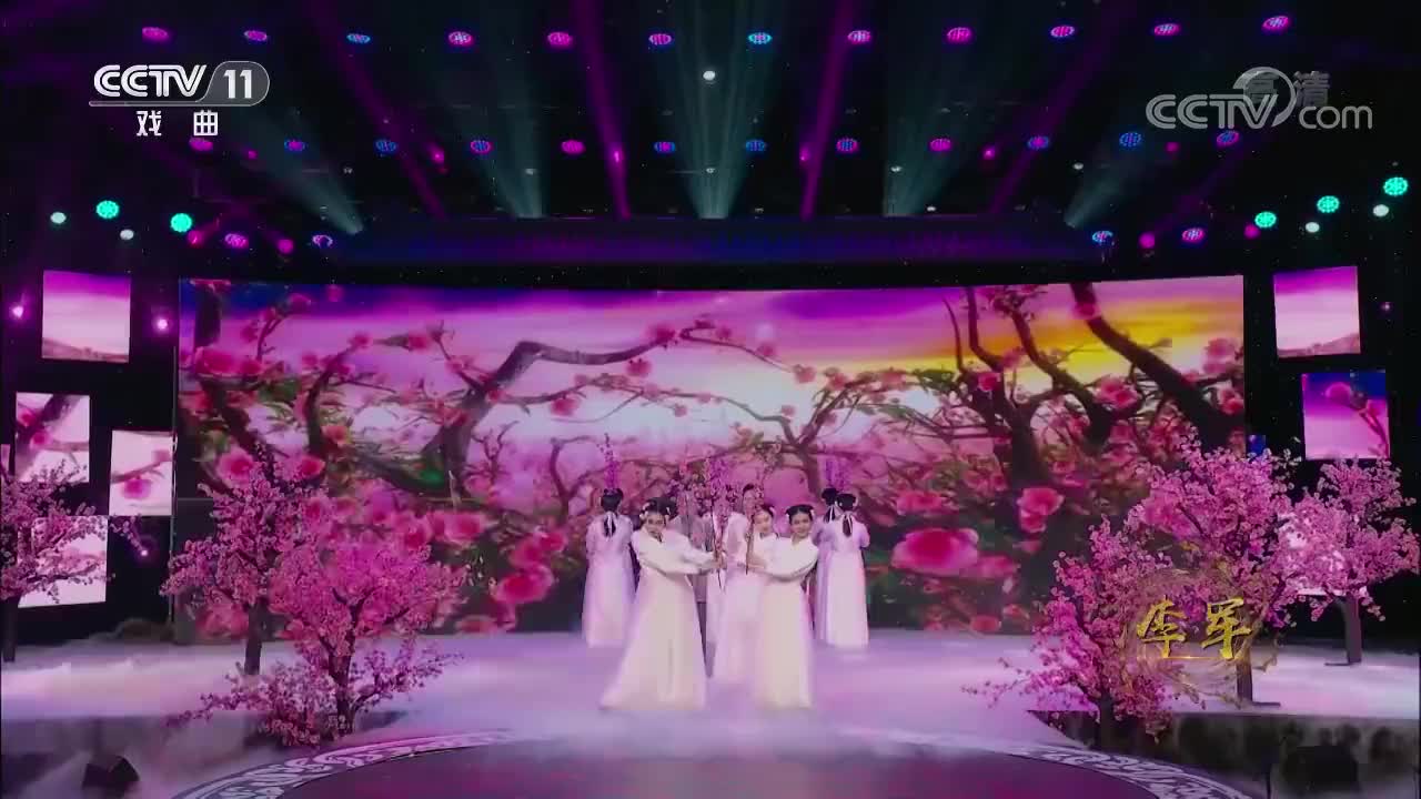 李军梦苇演唱戏歌桃花赋京剧与流行乐的碰撞百听不厌