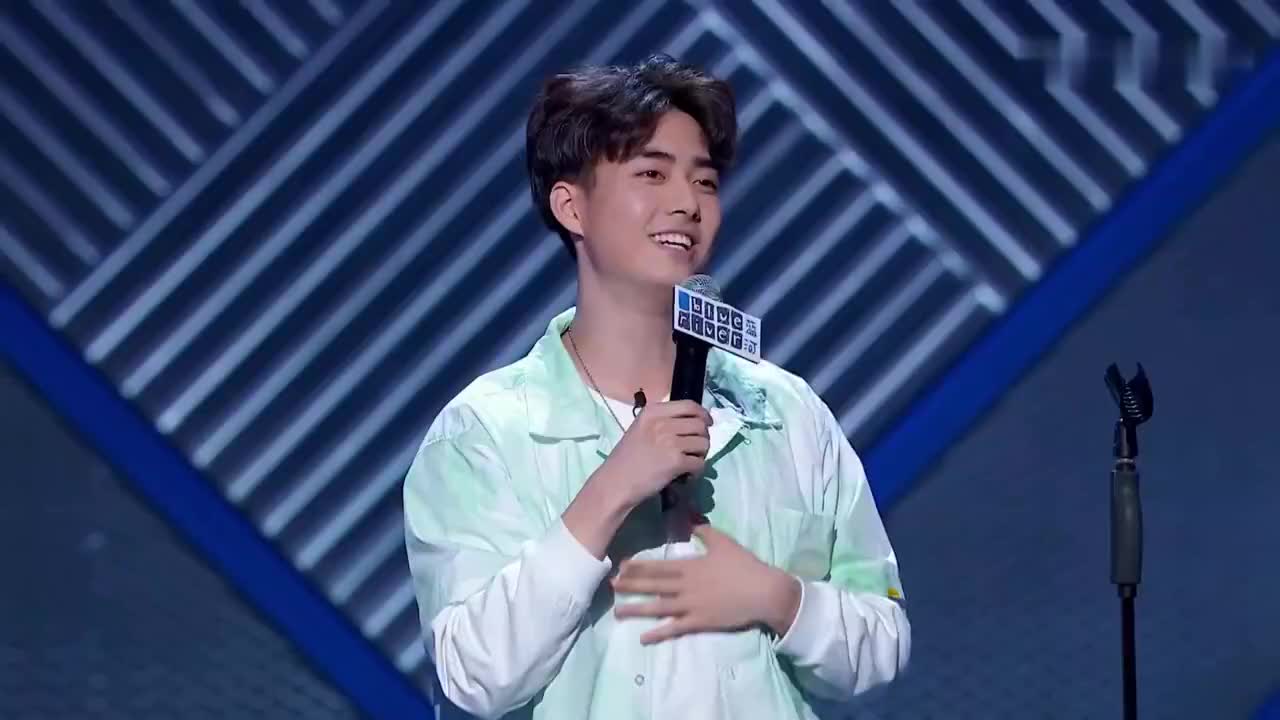 《脱口秀大会3》江梓浩的演讲有点难过了,淘汰提前说了离别感言