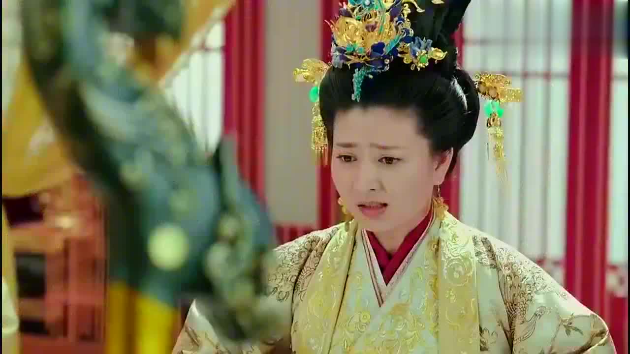 00:00 03:06 03:06 为您推荐: 思美人:爱妃从高处摔下受伤,皇上气的将