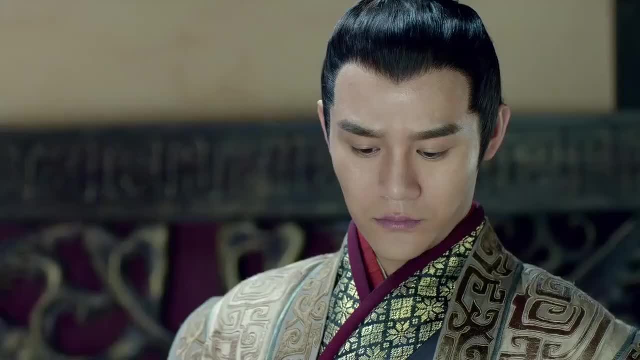 梅长苏一招妙计,让靖王置身事外,从而得到皇上的赏识