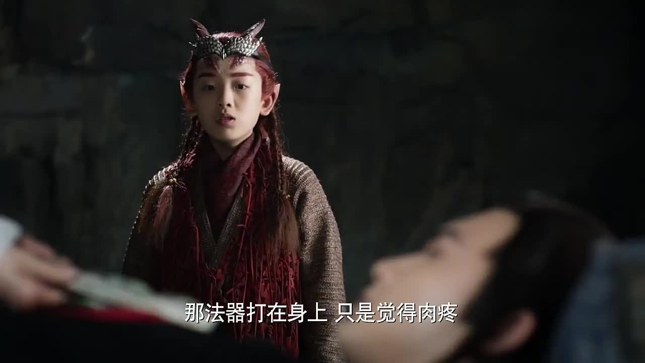 甚至不愿多看一眼 为您推荐: 墨渊上神要救司音,瑶光上神挥剑阻拦无果