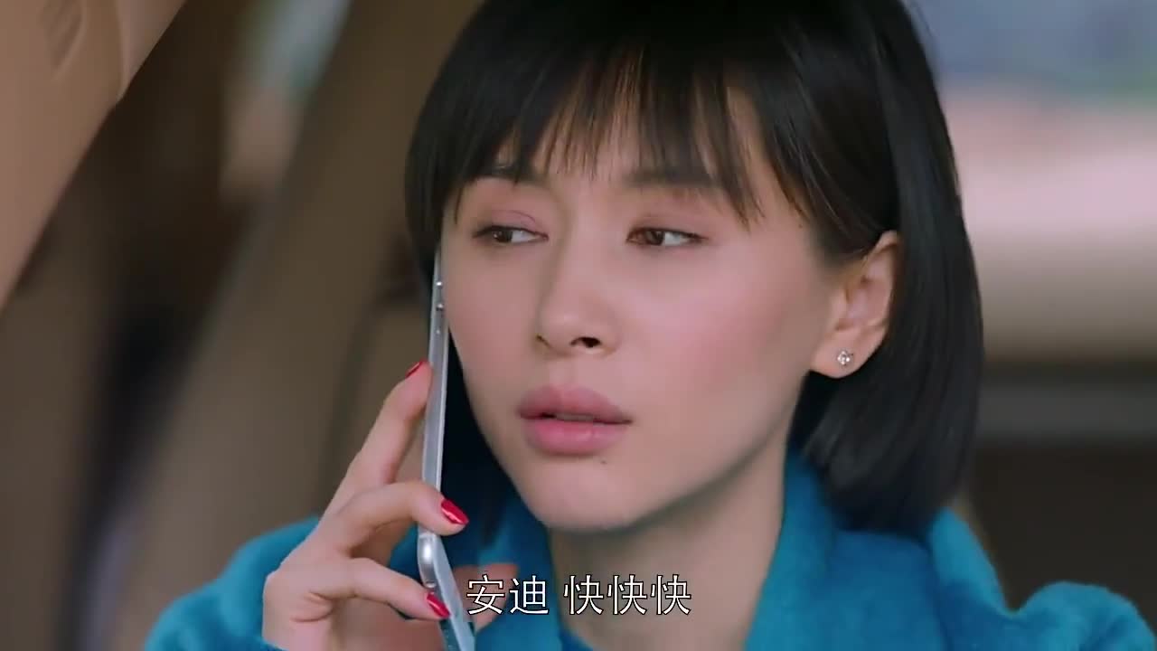 昏迷,是过度劳累导致,安迪内心很不安 为您推荐: 关雎尔上班带行李,曲