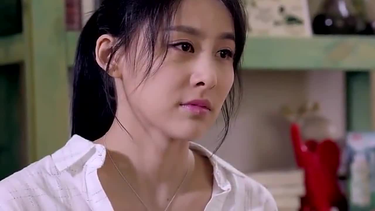 妻子的谎言:真难受,这么小的屋子要住三个人,想想也难啊!