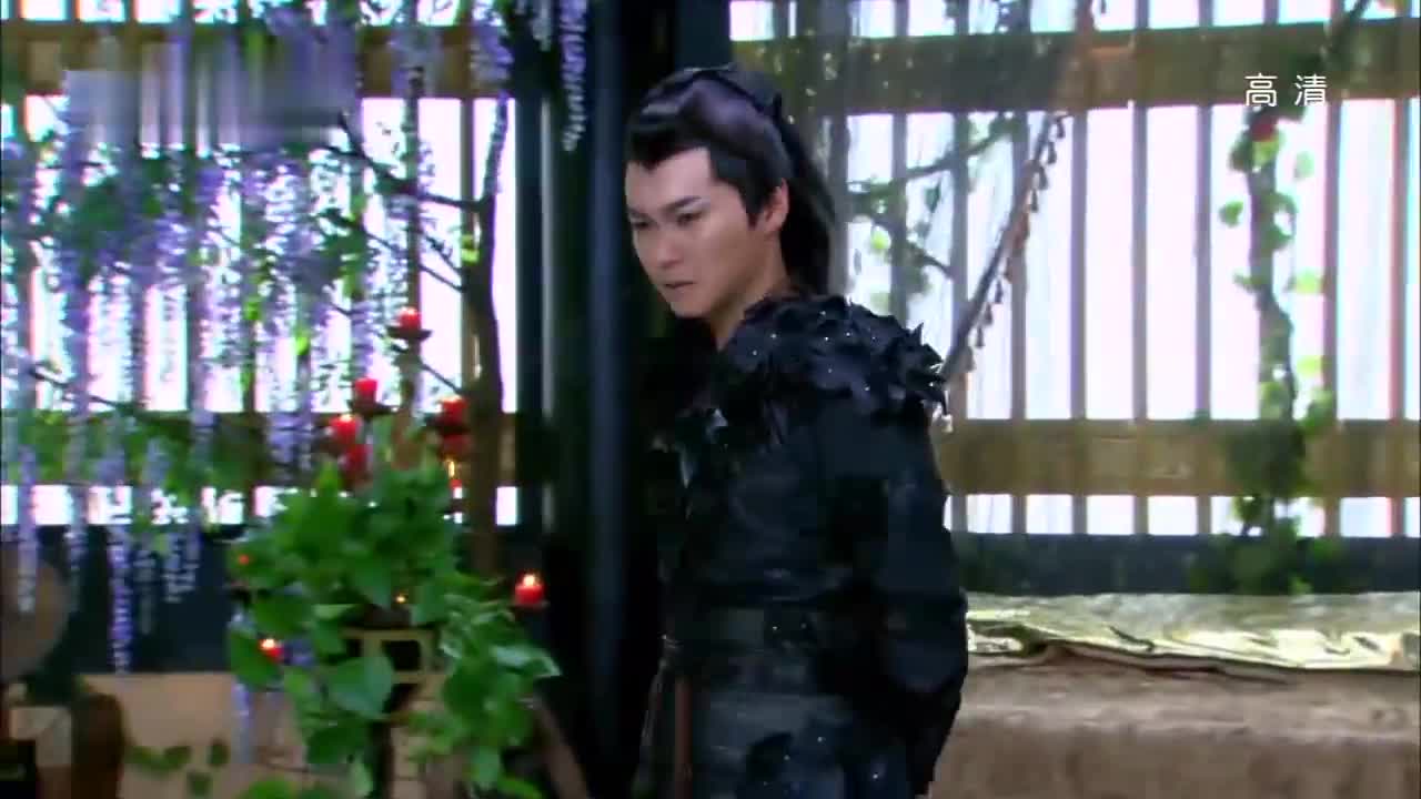 天天有喜:文琴看到知画受了重伤,没想到他顿时被气得咬牙切齿