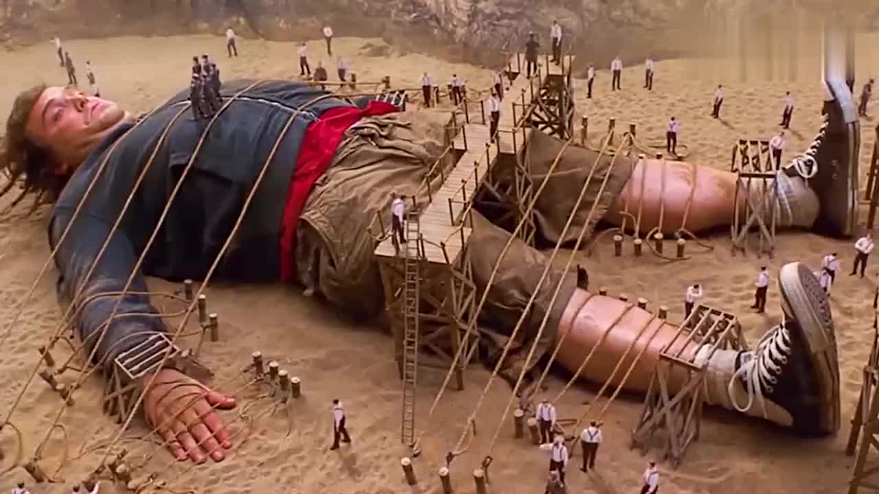 巨人一脚爱下去小人国是不是就得灭国了