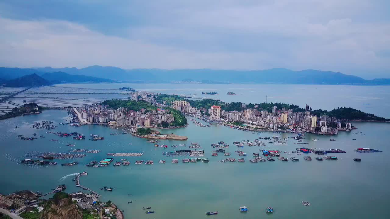 不同的视角航拍福州连江县前屿村,下屿村等所带来震撼感!