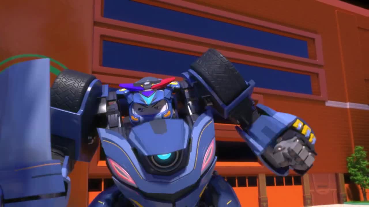 警车联盟:小治和大姐大对抗,都变身成汽车人,谁能更胜一筹呢