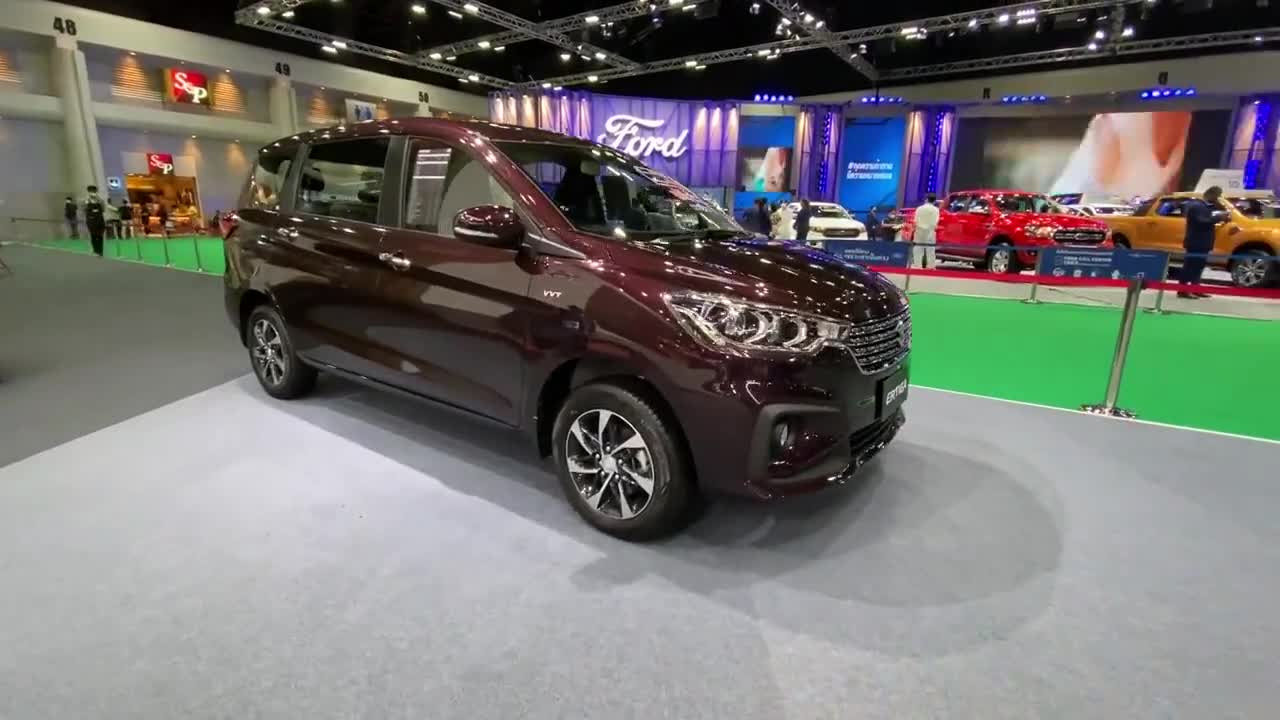 2021款铃木家用ertiga家用mpv7座空间真不赖