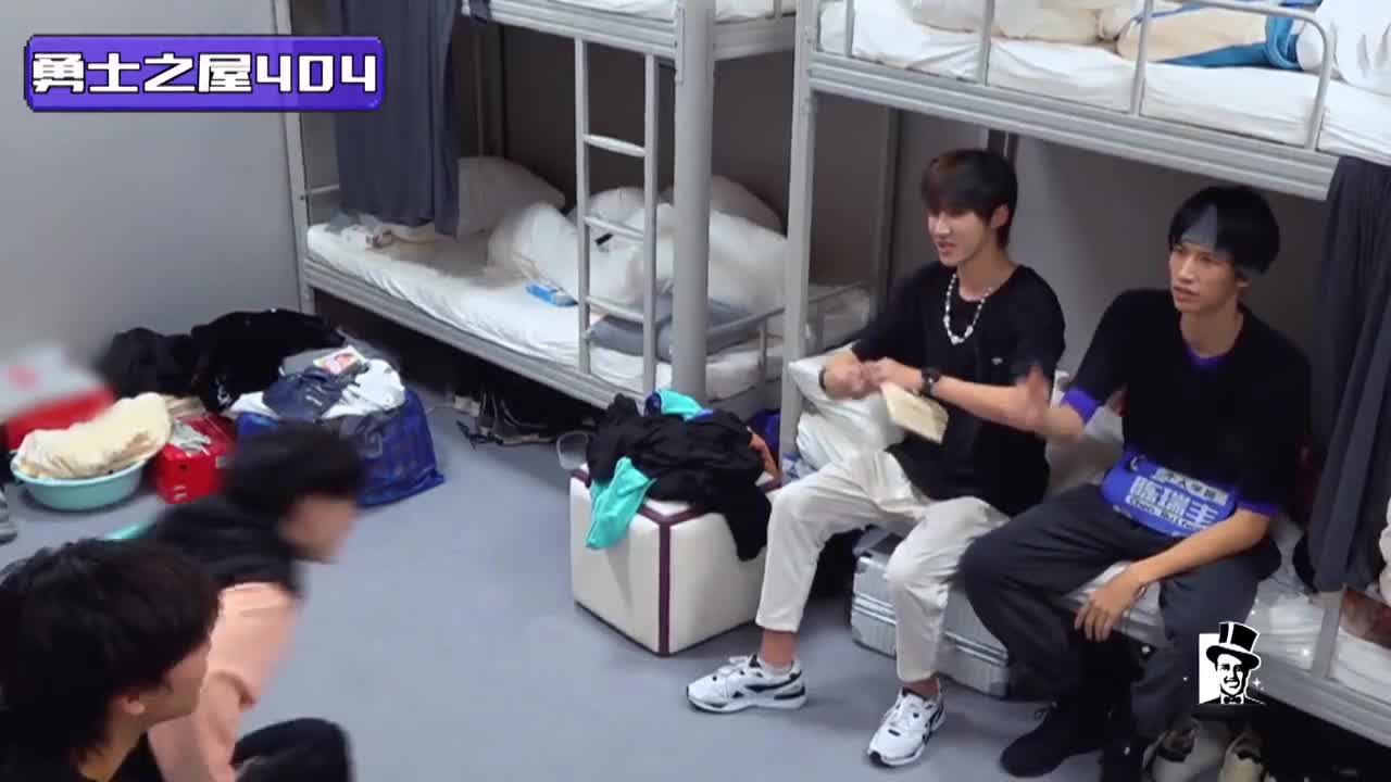 《创造营2021》宿舍告别日记,各有各的快乐