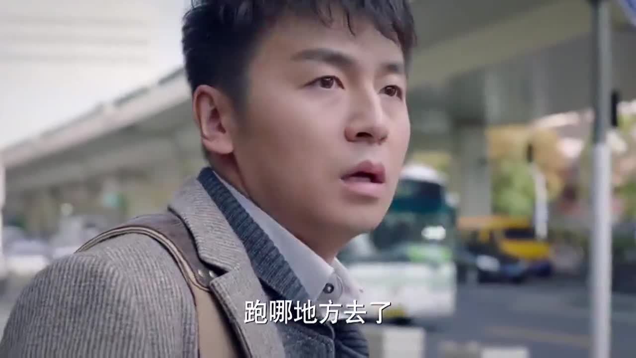 我爱男保姆看到失而复得的女儿雷佳音像是找回了全世界