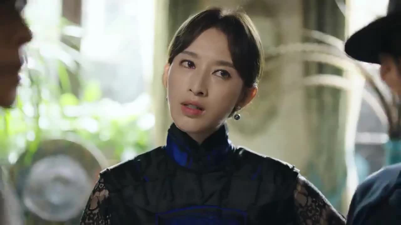 黑白无常带人闹事气势全开幸亏有十三太保小阿俏出马