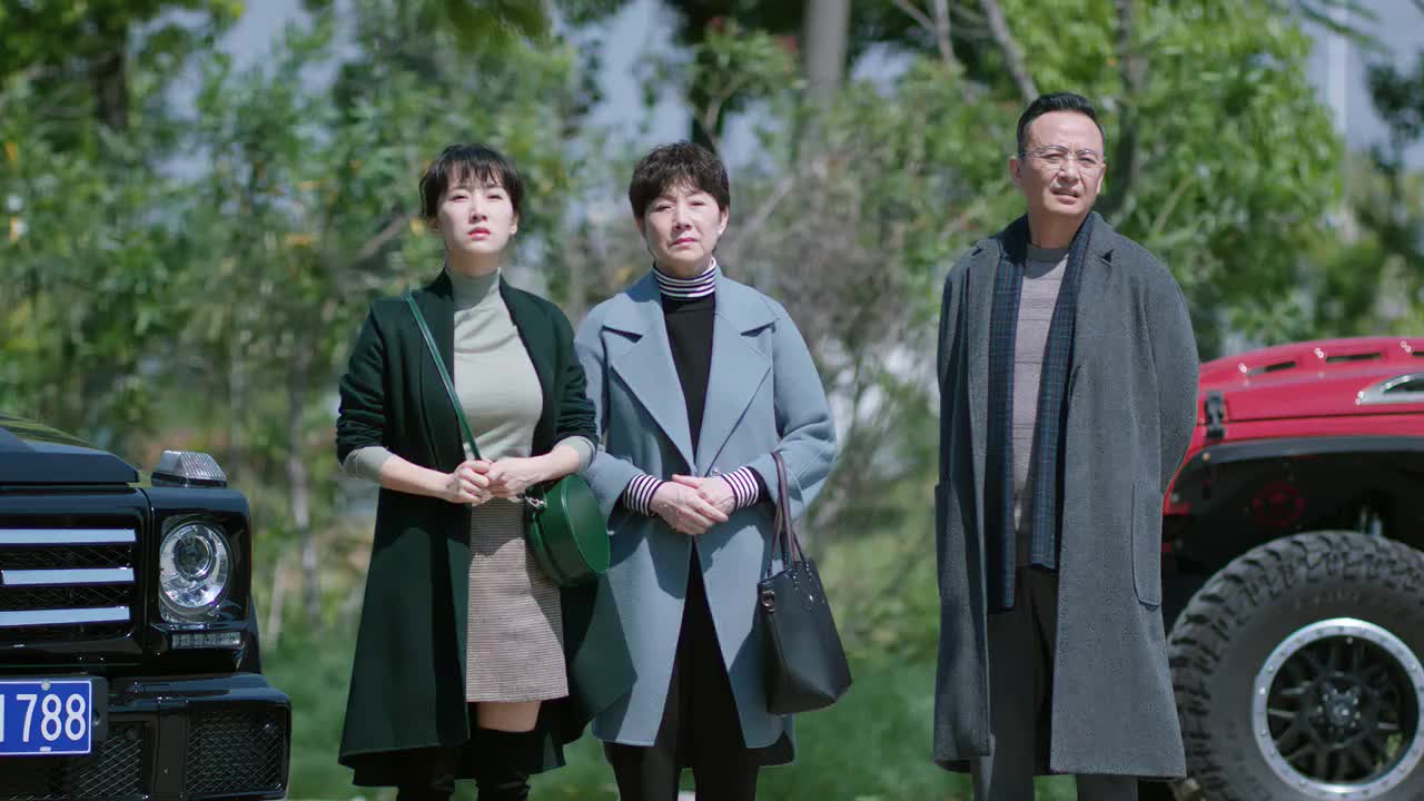 都挺好朱丽自作多情明玉放明成出来纯粹是为了自己耳朵清静