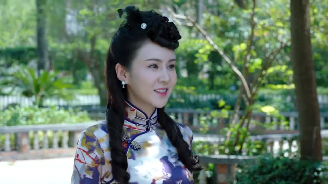 小楼又东风美凤偷听到高晨说晗芝的事让美凤心生嫉妒完蛋了