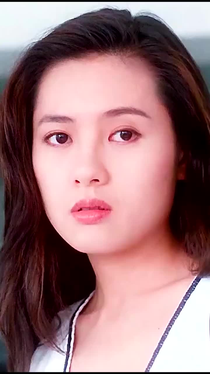 李丽珍的盛世美颜,近距离看女神的颜,这才是真正的美!