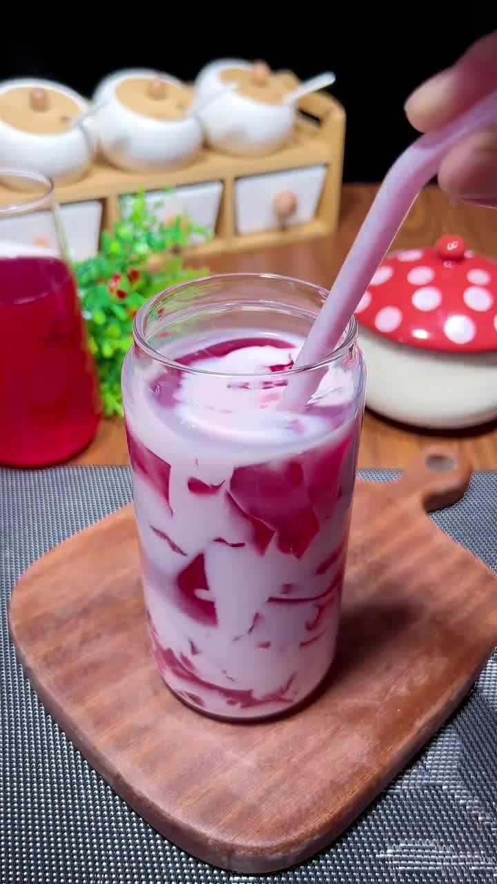 火龙果撞奶q弹顺滑好看又好喝