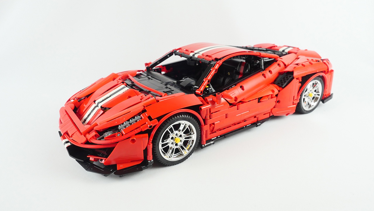 霸气的积木超跑双鹰咔嗒积木法拉利488pista真香