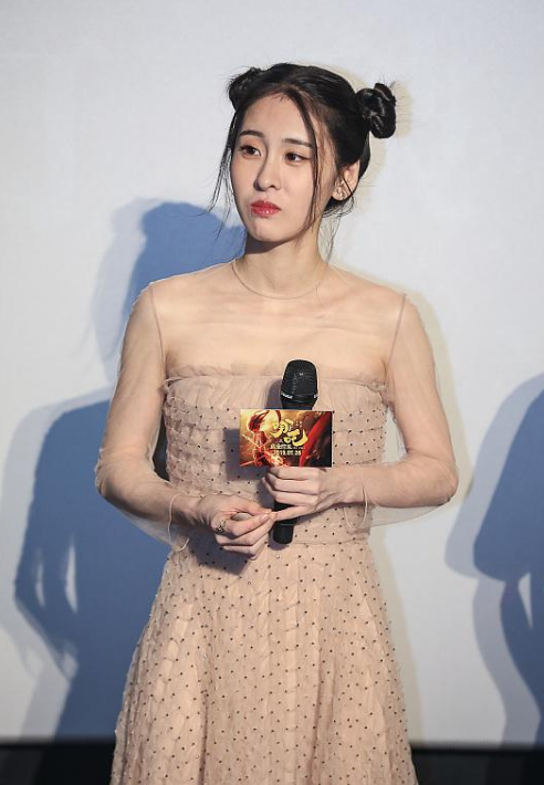 她因参加《中国好声音》走红, 嫁给爱奇艺副总裁, 如今成人生赢家