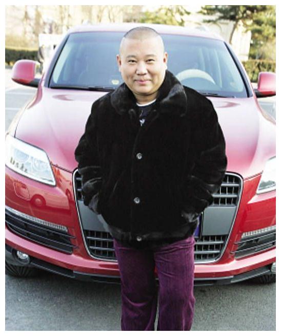 不得不说郭德纲这个人这么低调,自己的儿子开百万豪车父亲看得下去么?