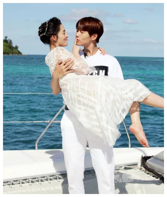 如今她却早已"火遍全国",李沁给她做配|李沁|配角|赵丽颖_新浪新闻