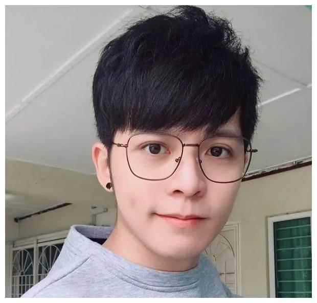 许佳麟|入院|鼻孔_新浪新闻