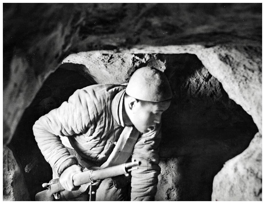 抗战时期的地道有多厉害,拍摄《地道战》时需工程兵部队帮助挖掘