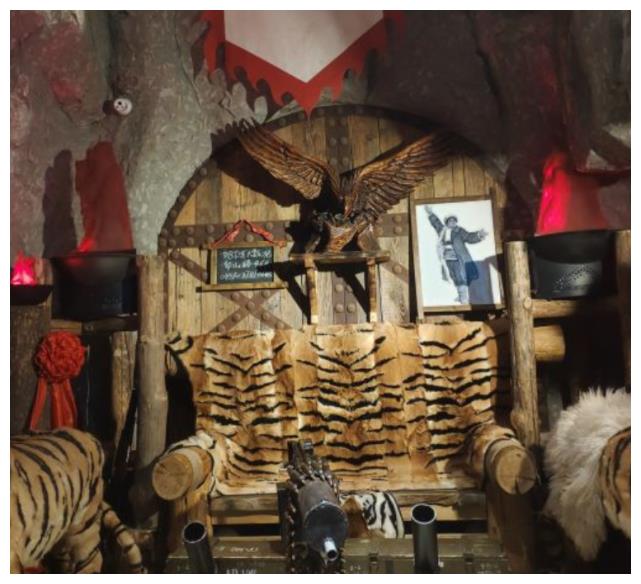 谈到这里我们需要澄清一下,土匪窝中的刑罚并非都危及