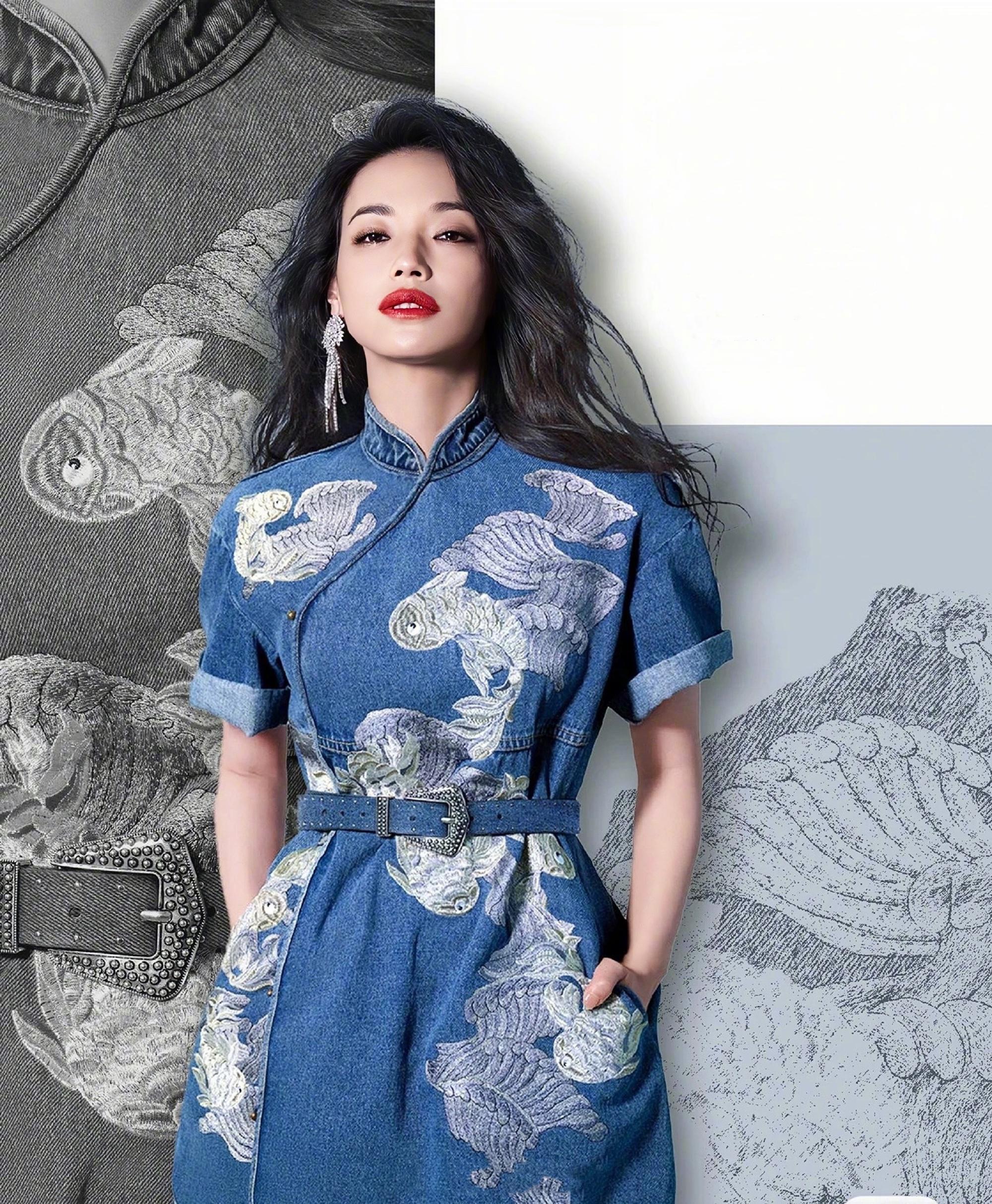 中国元素与现代服饰的结合让服装带上了中国独有的古典韵味