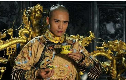 乾隆一生写诗4万多首,只有1首入选小学课文,如何评价皇上的诗?休闲区蓝鸢梦想 - Www.slyday.coM 乾隆一生写诗4万多首,只有1首入选小学课文,如何评价皇上的诗?休闲区蓝鸢梦想 - Www.slyday.coM