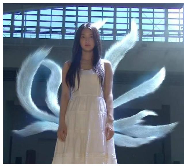 "九尾狐"申敏儿再出新作,时隔六年重回电影,五年姐弟恋很甜蜜