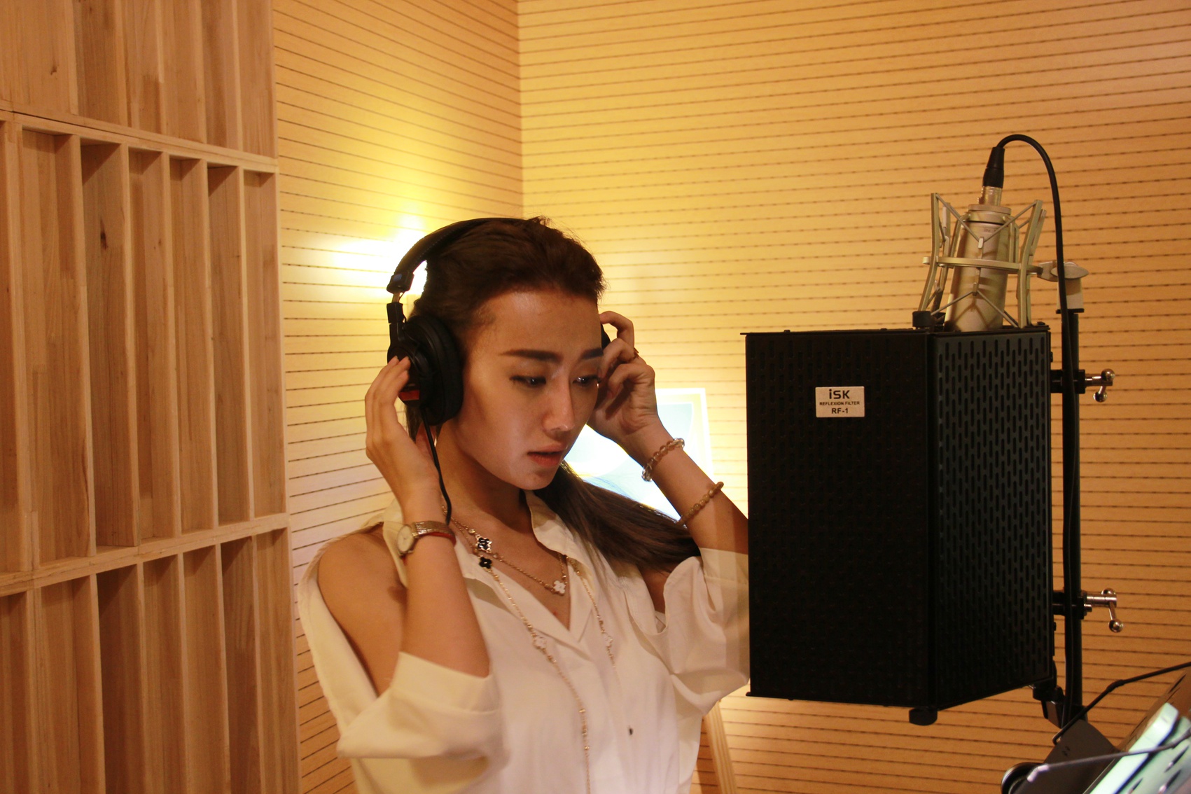 剖析沃石唱片唐山录音棚你不能不知道的专业常识