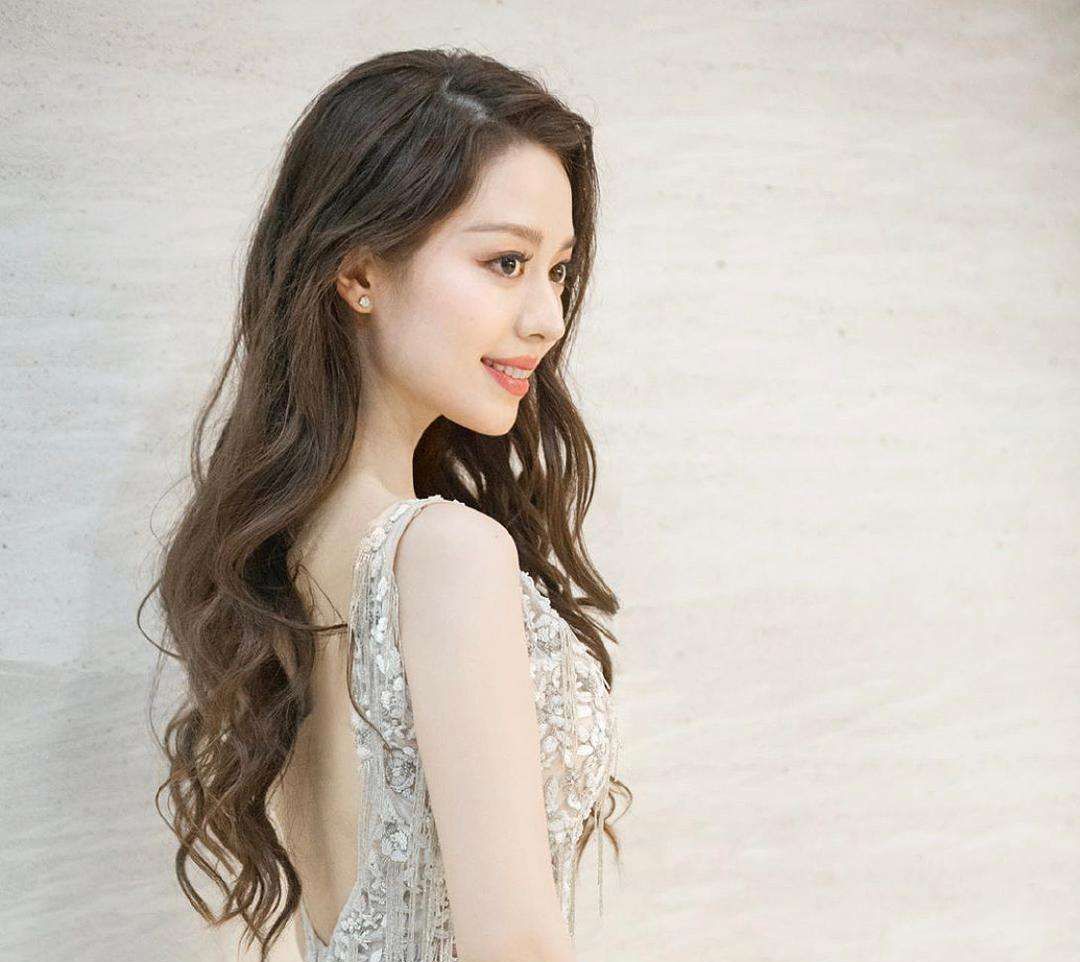 你认为这几位混血女艺人谁嫁的最好 最后一位生活混乱让人担心 你认为这几位混血女艺人谁嫁的最好 最后一位生活混乱让人担心