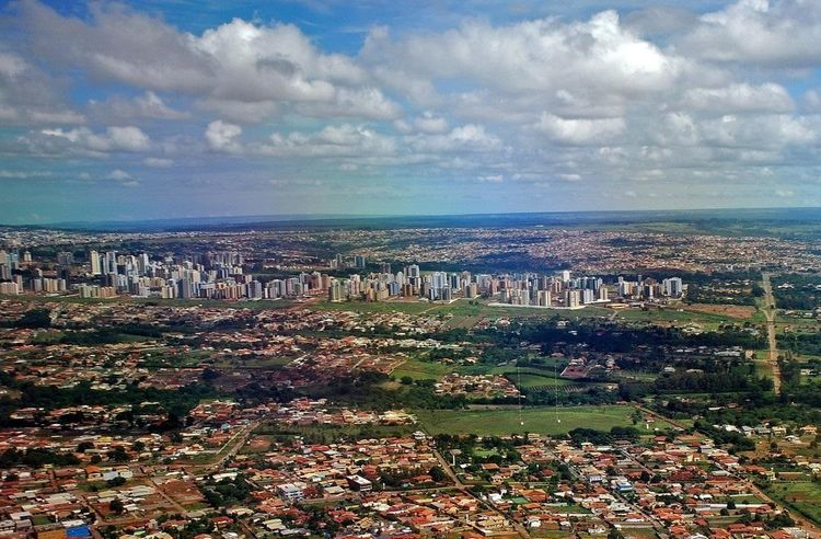 南美洲的"巴西高原"是世界上最大的高原,面积超500万平方千米