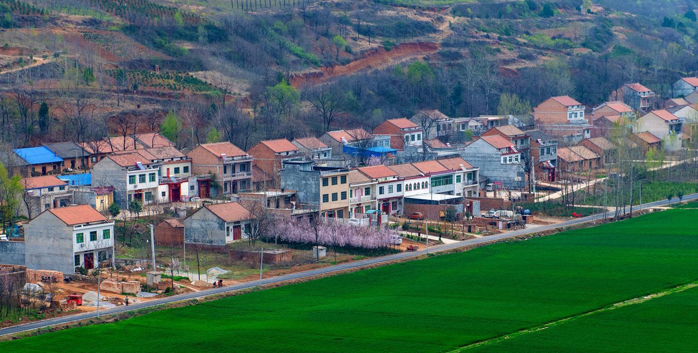春游蓝田县鹿走沟村 田园风光惹人醉