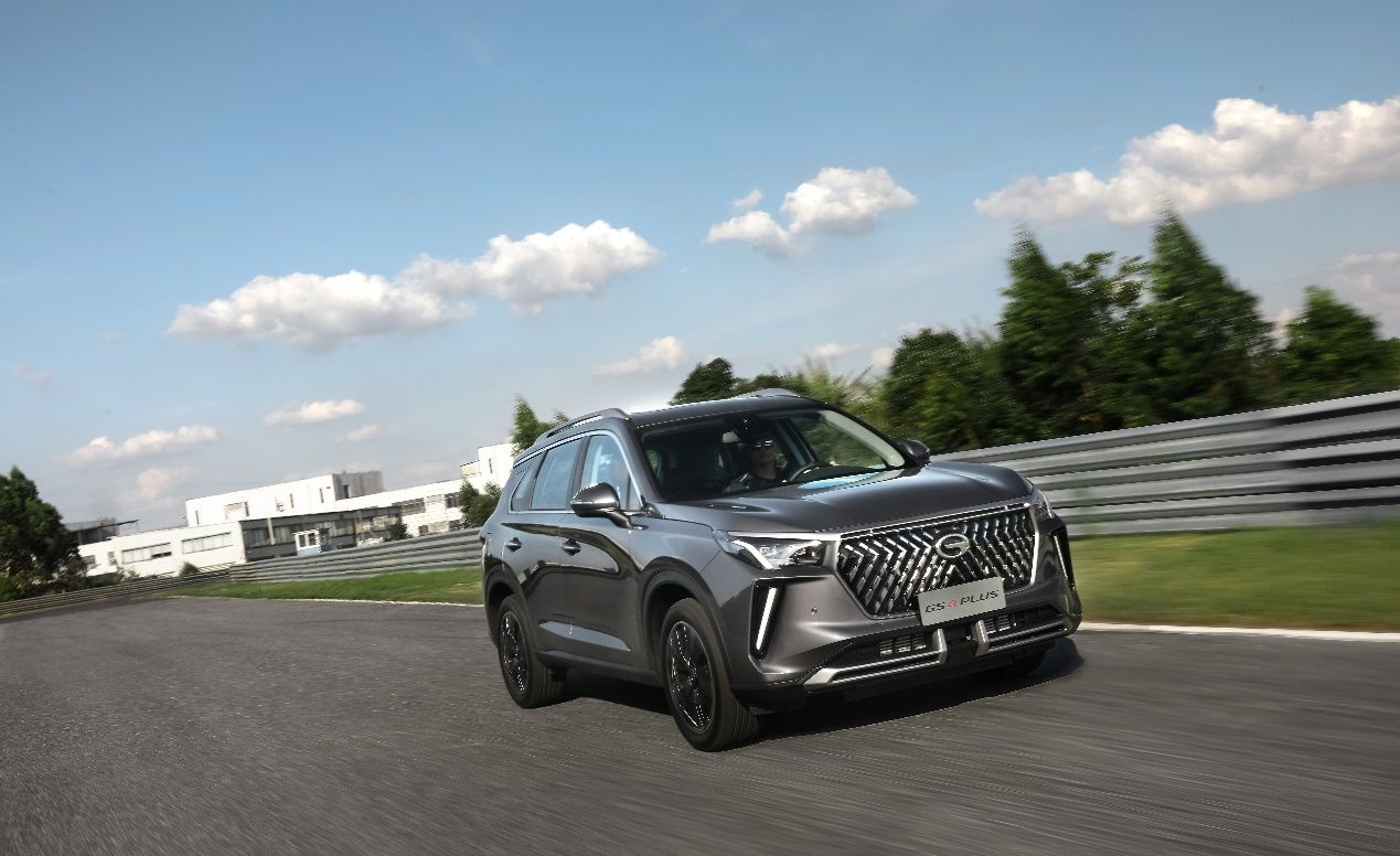 传祺gs4plus20t星系版上市13万的同级最强20t