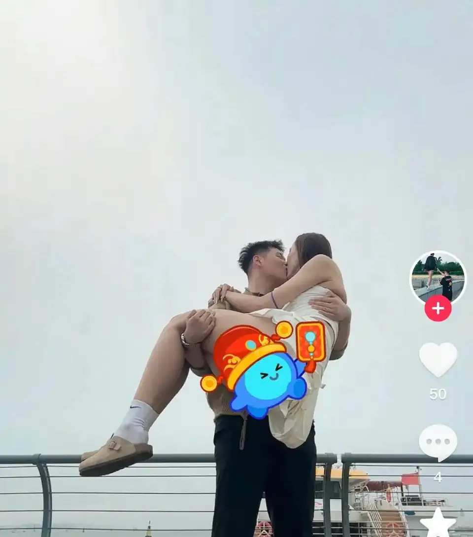 杨涵玉官宣恋情！国内副攻天花板无缘国家队，李盈莹春游盼康复