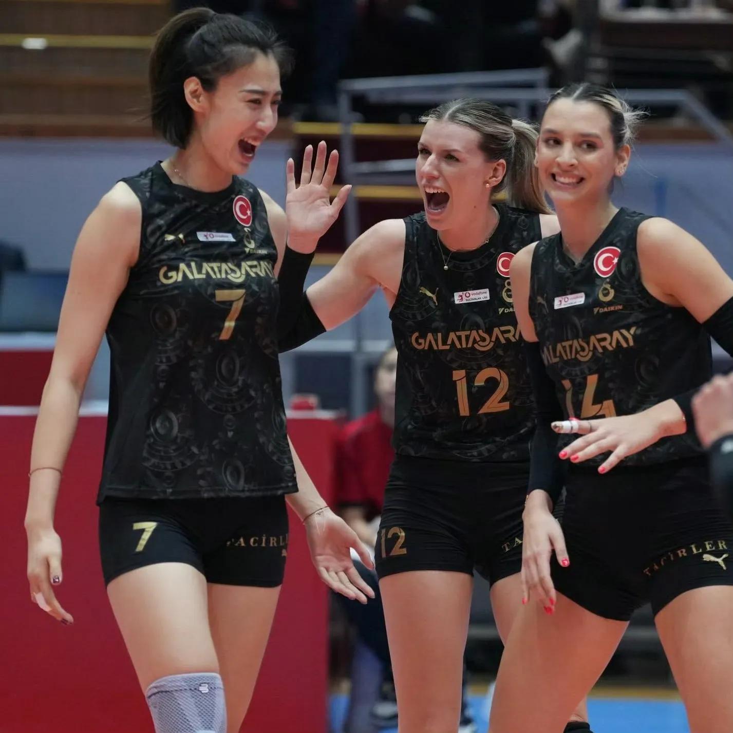 王媛媛土超首战八次拦网，被称为中国长城！龚翔宇李盈莹已启程