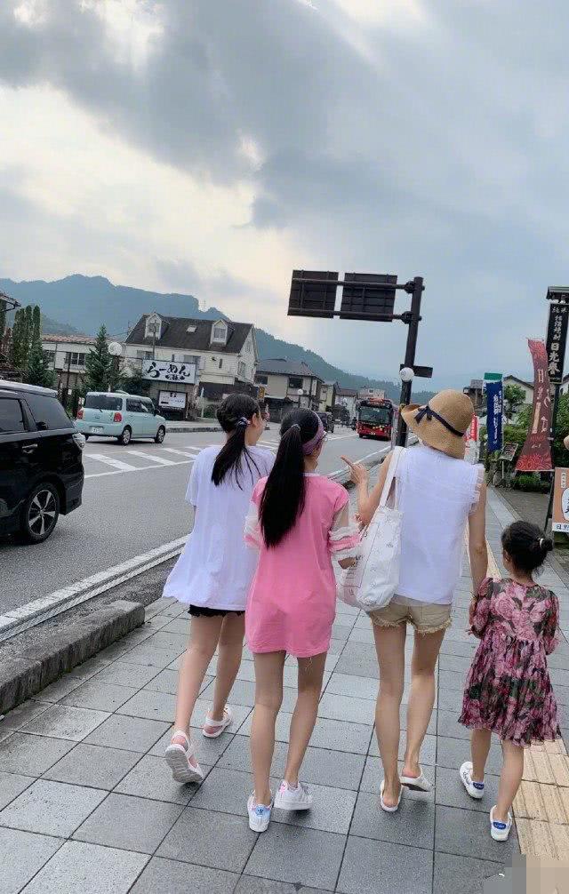 马伊琍44岁生日获女儿表白 文章罕发动态在线争宠 被赞好爸爸 马伊琍44岁生日获女儿表白 文章罕发动态在线争宠 被赞好爸爸