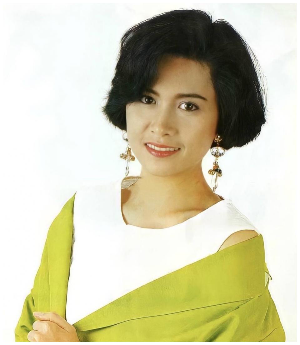 邵美琪56岁仍单身未婚但她可不是没人追