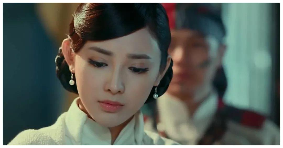 演过《龙门劫案》,但是是个配角,后来演《老九门》里的时