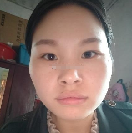 面相中看鲤鱼嘴,为人消极又自私自利,充满负能量,看谁都不顺眠,又嘴唇