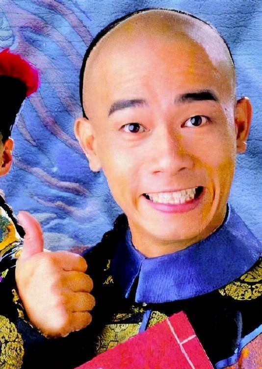 陈小春穷时3000元卖掉弟弟,现身价上亿也找不回,父亲含恨而终