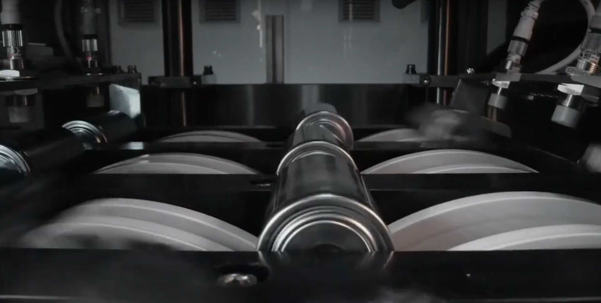 马斯克宣布：特斯拉正式将总部迁往德克萨斯州的奥斯汀休闲区蓝鸢梦想 - Www.slyday.coM