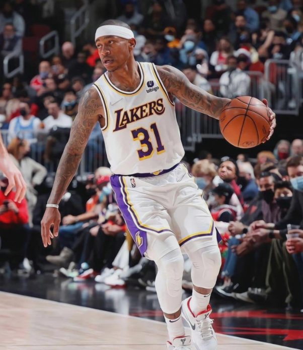 小托马斯已经离队，下一站会是哪里？或许已经打完NBA最后一战休闲区蓝鸢梦想 - Www.slyday.coM