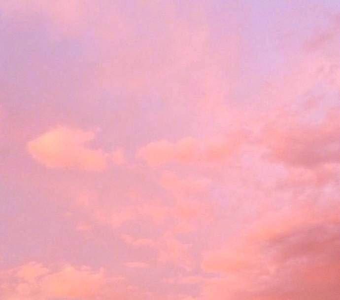 男生穿粉色衣服怎么搭配 一群人凑热闹叫什么说法