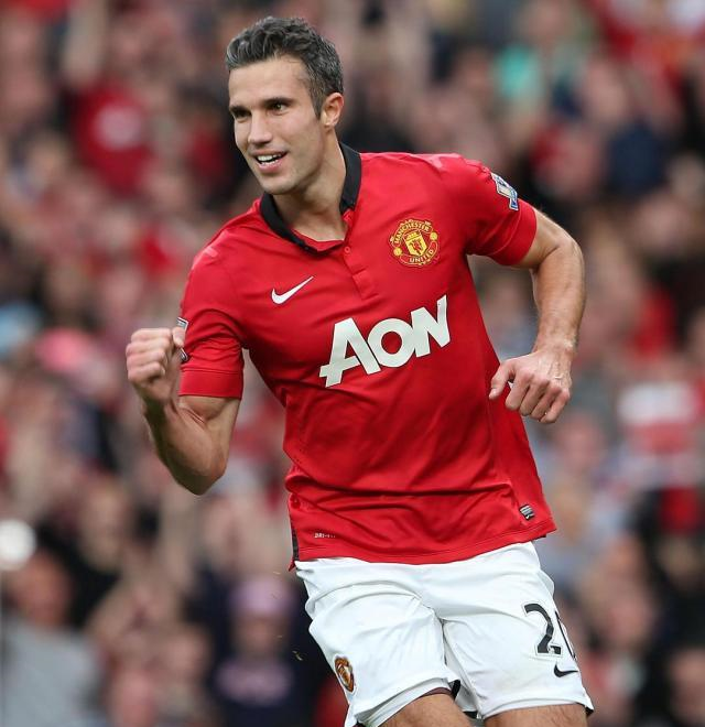 巅峰的范尼跟巅峰的范佩西谁更强?谁的成就更高一些呢?