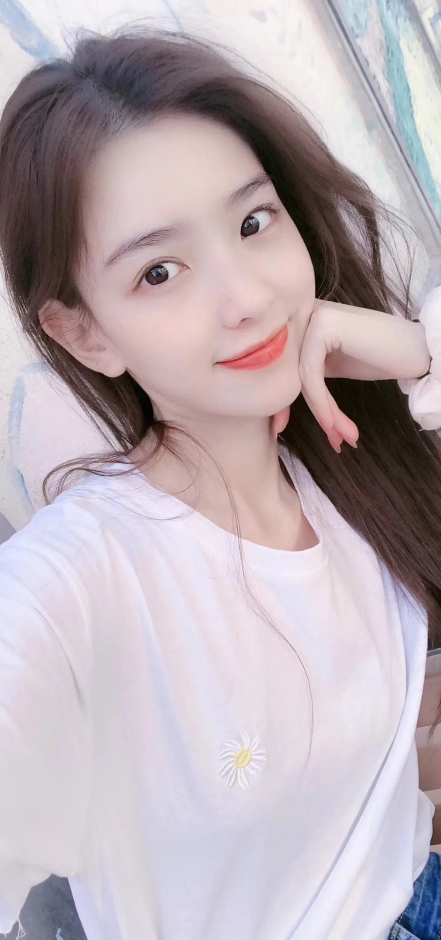 孙一宁:清新气质,楚楚动人!__财经头条