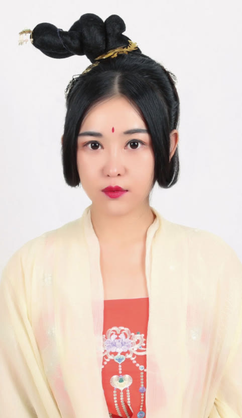 唐风造型:灵蛇髻双垂环盘发